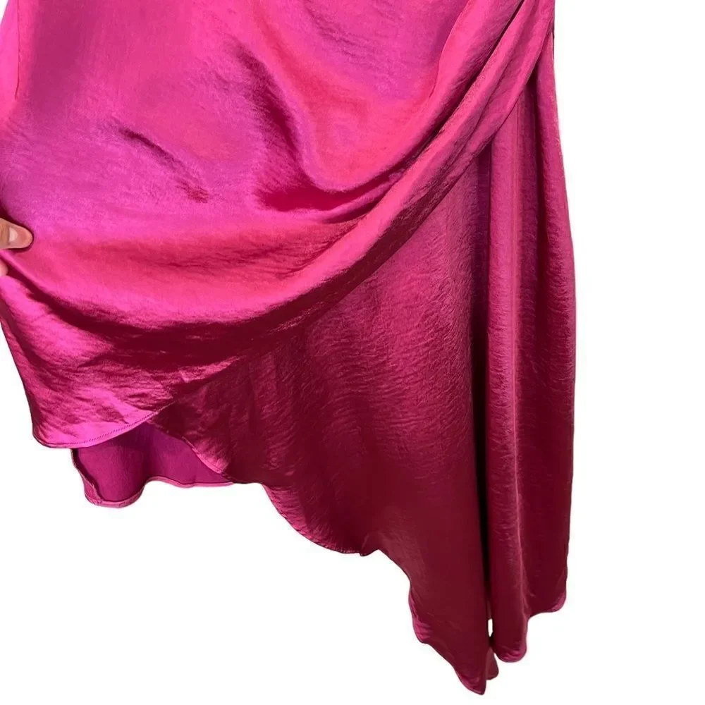 NEW Elliatt Jacinda Dress in Berry Size Medium - Picture 6 of 14